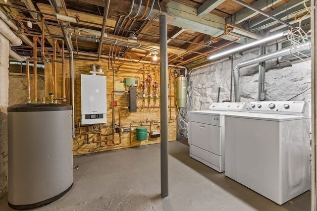 25 Irving Place, Holliston, MA 01746