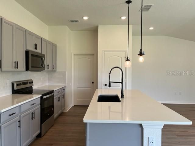 2792 MEADOW STREAM WAY, Clermont, FL 34714