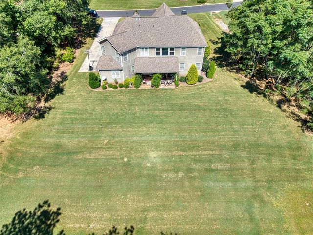 109 Vining Crossing, Belton, SC 29627