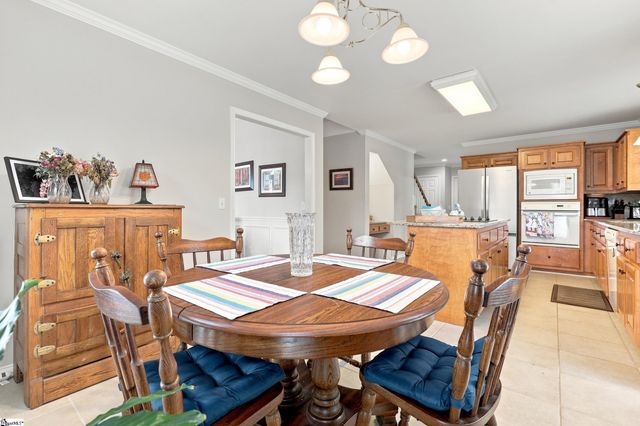 212 Crossington Way, Fountain Inn, SC 29644