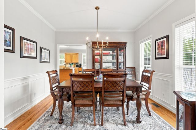 212 Crossington Way, Fountain Inn, SC 29644