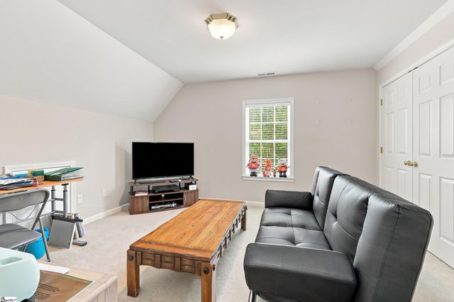 212 Crossington Way, Fountain Inn, SC 29644
