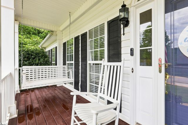 212 Crossington Way, Fountain Inn, SC 29644