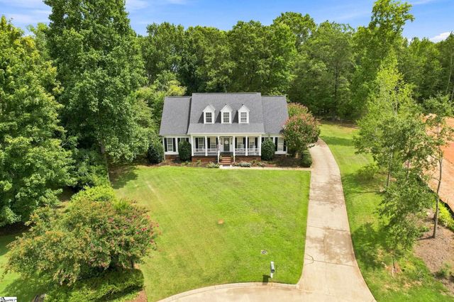 212 Crossington Way, Fountain Inn, SC 29644