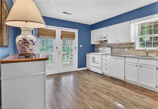 34 Brownstone Lane, Greensboro, NC 27410
