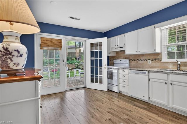 34 Brownstone Lane, Greensboro, NC 27410