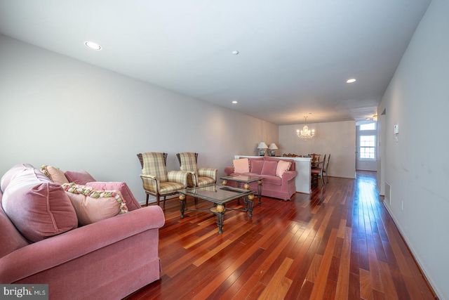 234 LOOKOUT PL, Wayne, PA 19087