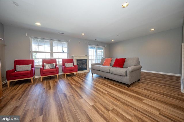 234 LOOKOUT PL, Wayne, PA 19087