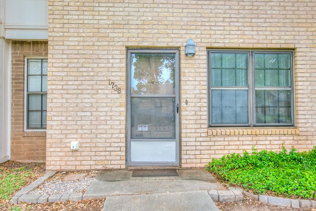 Image 4 of property listing at 1738 Utah Avenue, San Angelo, TX 76904