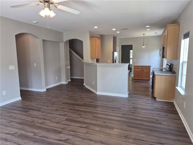 4061 Fountain Grove Drive, High Point, NC 27265