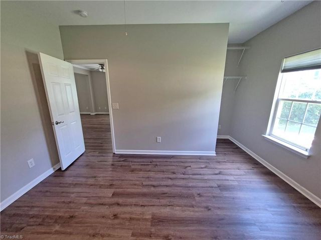 4061 Fountain Grove Drive, High Point, NC 27265