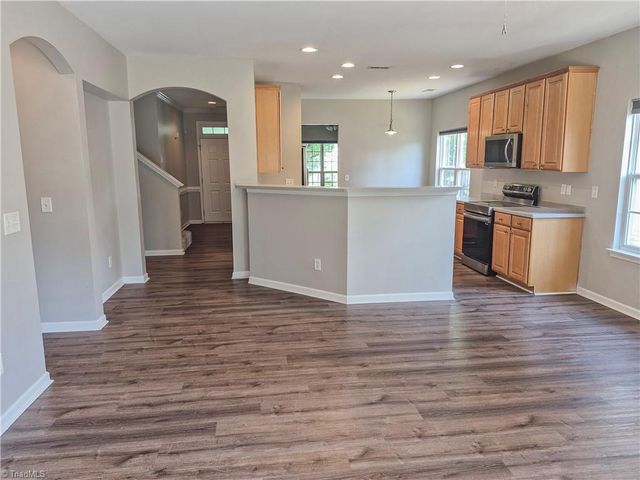 4061 Fountain Grove Drive, High Point, NC 27265
