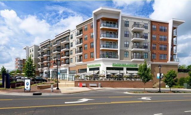 6400 Blue Stone Road 2026, Sandy Springs, GA 30328