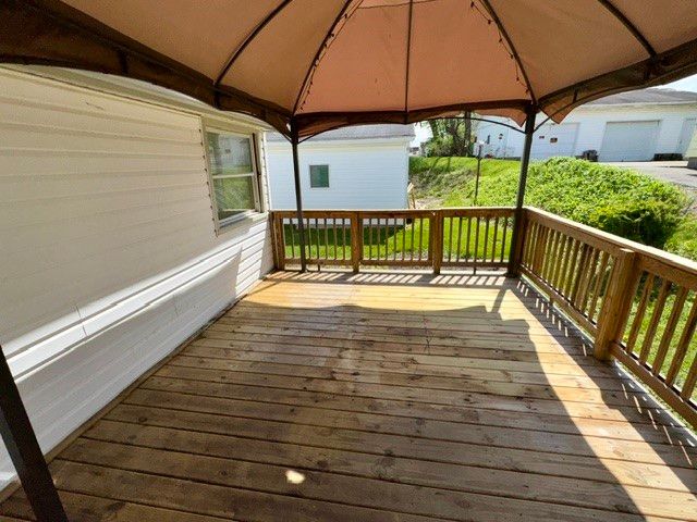 1701 W Jefferson Street, Springfield, OH 45506