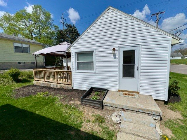 1701 W Jefferson Street, Springfield, OH 45506