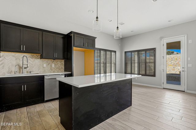 12797 KINGSBURY Avenue, El Paso, TX 79928