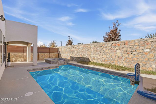 12797 KINGSBURY Avenue, El Paso, TX 79928