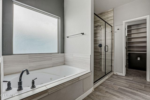 12797 KINGSBURY Avenue, El Paso, TX 79928