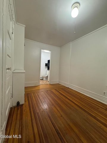 531 Hamilton Street, Albany, NY 12203