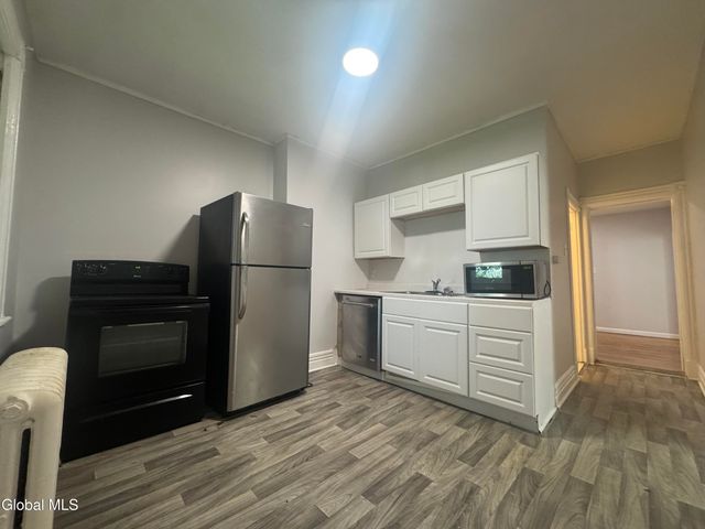 531 Hamilton Street, Albany, NY 12203