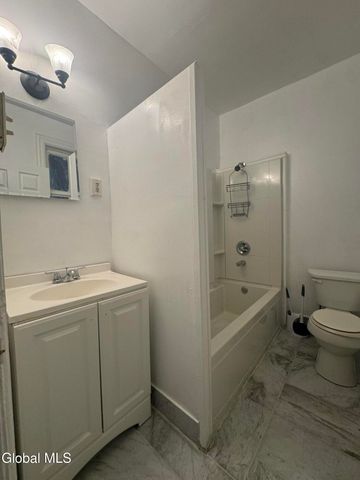 531 Hamilton Street, Albany, NY 12203