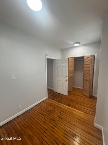 531 Hamilton Street, Albany, NY 12203