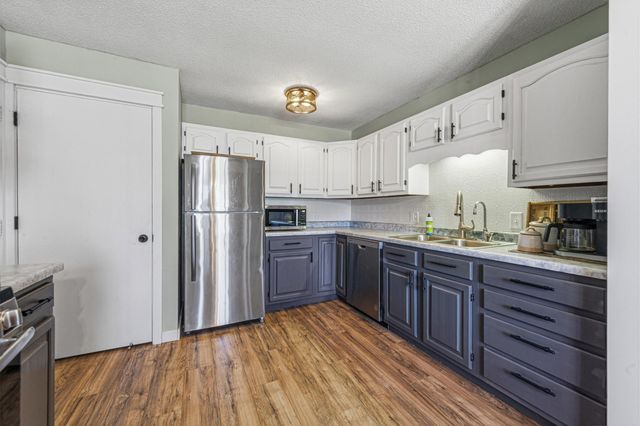 3 Devonshire Place, Mankato, MN 56001