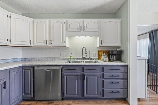 3 Devonshire Place, Mankato, MN 56001