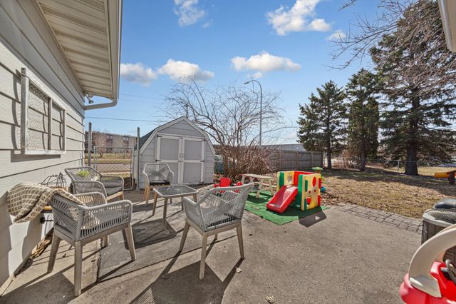 3 Devonshire Place, Mankato, MN 56001