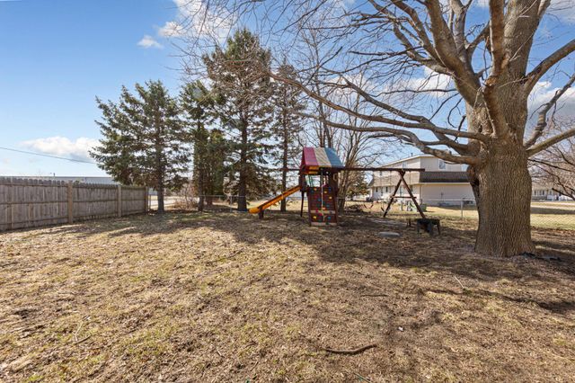 3 Devonshire Place, Mankato, MN 56001