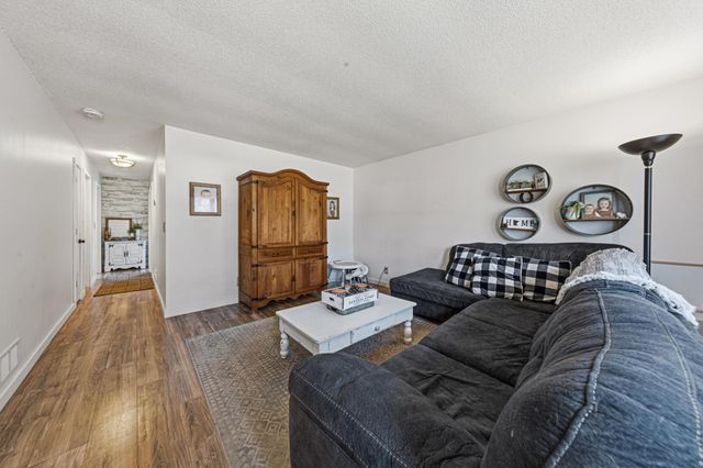 3 Devonshire Place, Mankato, MN 56001