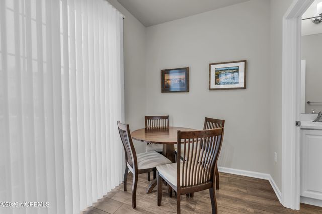 901 Arose Lane, Middletown, NJ 07748