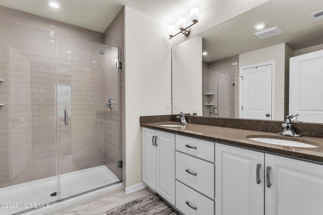 901 Arose Lane, Middletown, NJ 07748