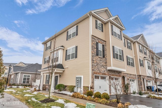 901 Arose Lane, Middletown, NJ 07748