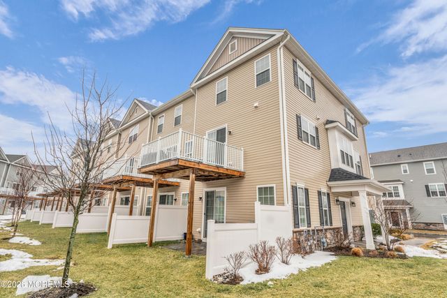 901 Arose Lane, Middletown, NJ 07748