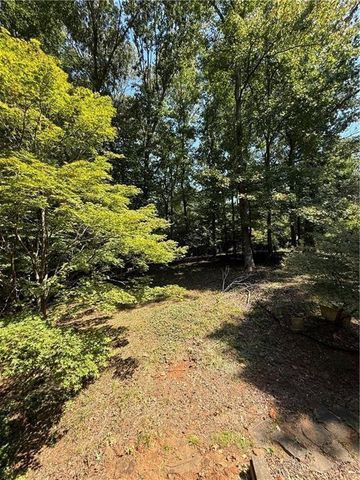 4651 Deep Creek NE Drive, Sugar Hill, GA 30518