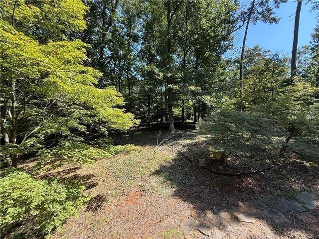 4651 Deep Creek NE Drive, Sugar Hill, GA 30518