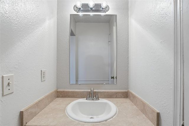 1423 Bill Carrol Drive, Norman, OK 73071