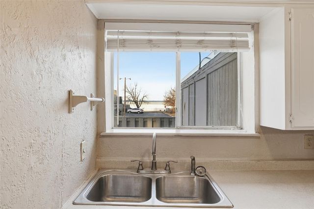 1423 Bill Carrol Drive, Norman, OK 73071