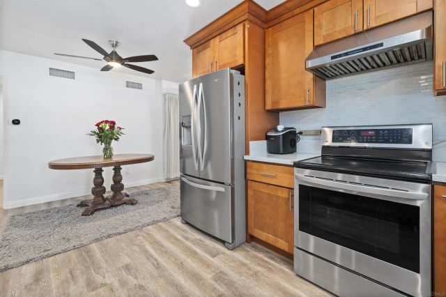 9947 Cleary Street, Santee, CA 92071