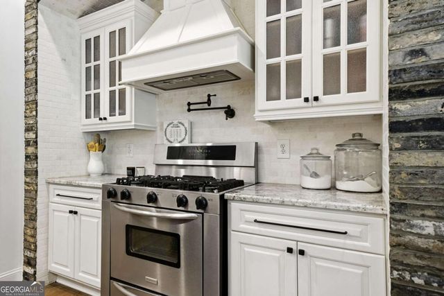 214 Heritage Town Parkway, Canton, GA 30115