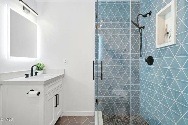 2534 El Sol Avenue, Altadena, CA 91001