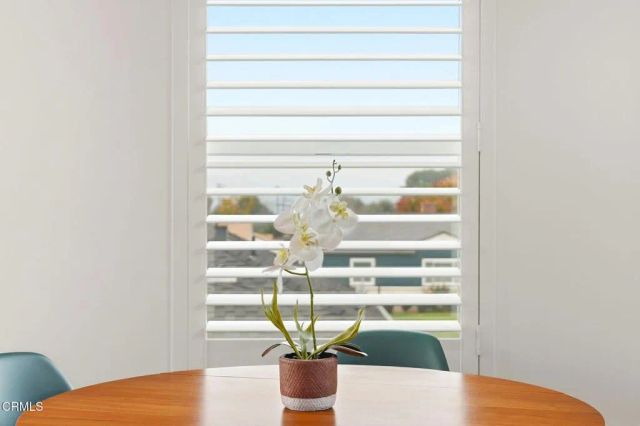 2534 El Sol Avenue, Altadena, CA 91001