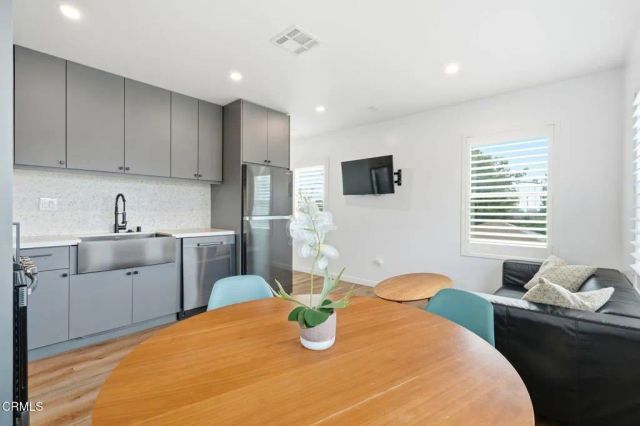 2534 El Sol Avenue, Altadena, CA 91001