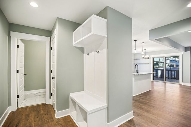 237 Wade Hampton Ln, Clarksville, TN 37040