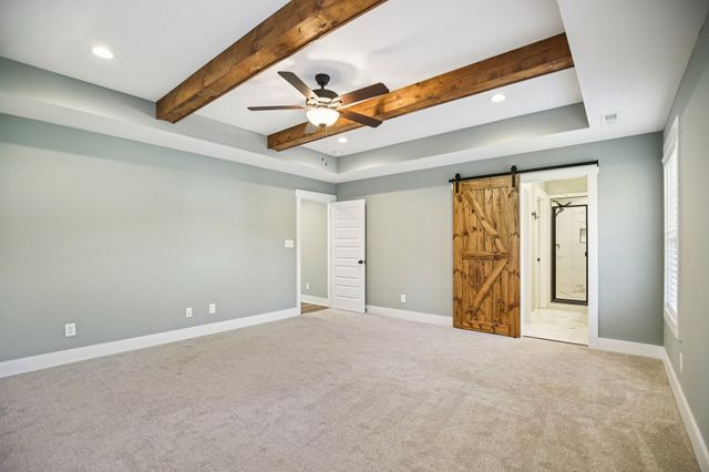 237 Wade Hampton Ln, Clarksville, TN 37040