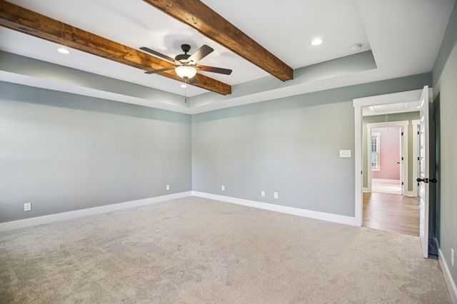 237 Wade Hampton Ln, Clarksville, TN 37040