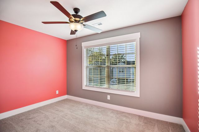237 Wade Hampton Ln, Clarksville, TN 37040