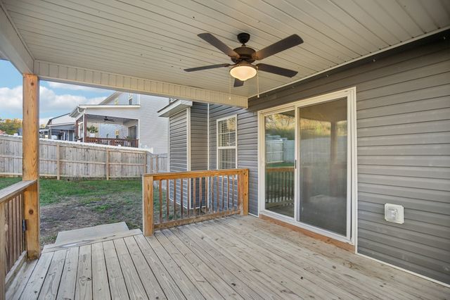 237 Wade Hampton Ln, Clarksville, TN 37040