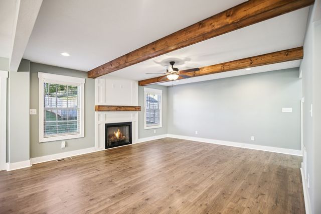 237 Wade Hampton Ln, Clarksville, TN 37040
